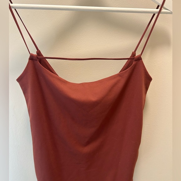 Abercrombie & Fitch double layered seamless strappy bodysuit - Picture 5 of 6